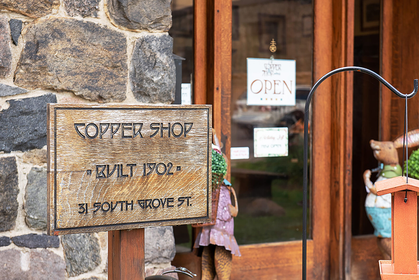 1-RoycroftGiftShop2019-21-toned